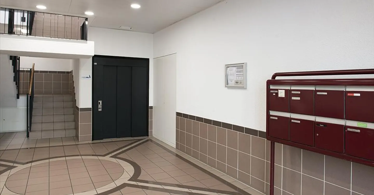 Place intérieure pour 2 roues - Photo 3 sur 8