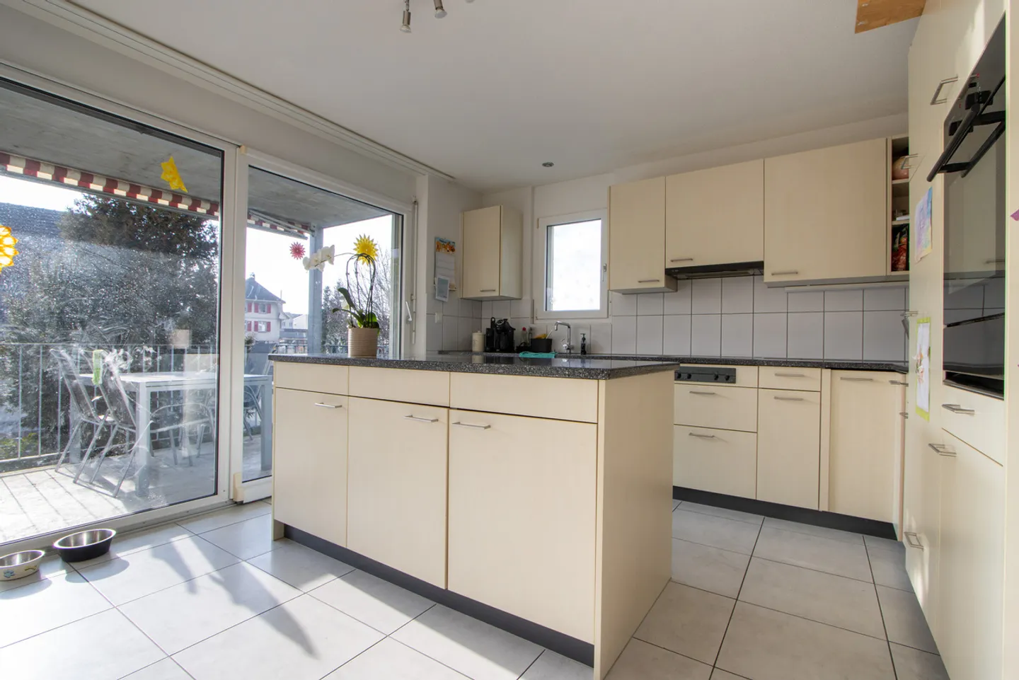 Family apartment wanted? - Photo 2 of 10