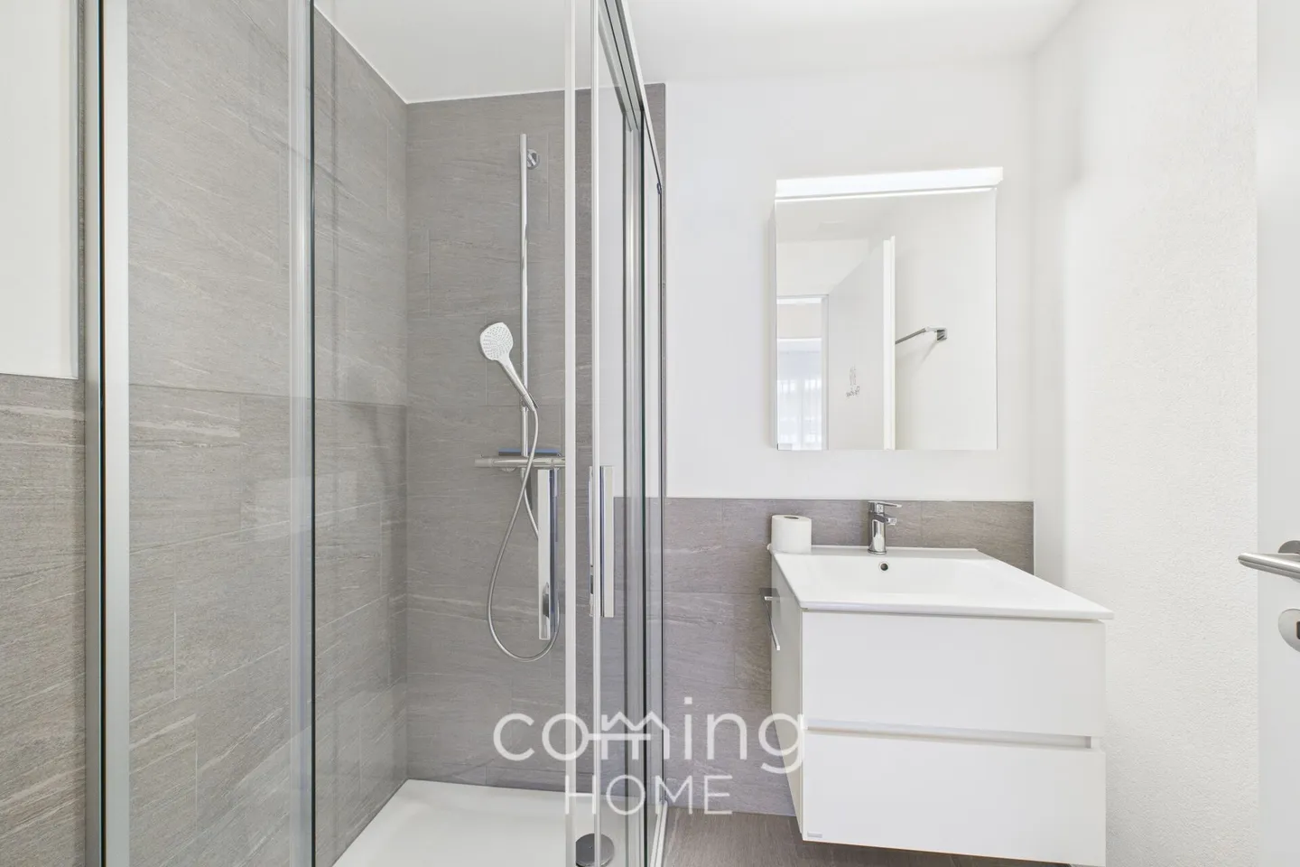 Moderno appartamento in affitto di 4,5 stanze a Naters - soleggiato, nuovo e con ampi spazi esterni - Foto 8 di 13