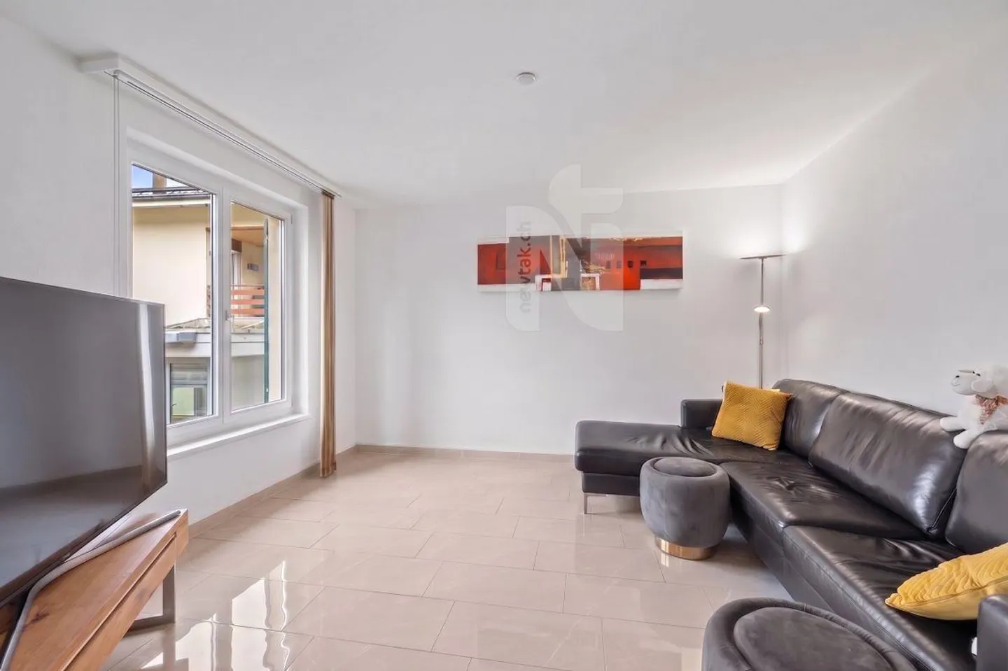 Spacious, family-friendly and modern with garden and panoramic view - Photo 12 of 13
