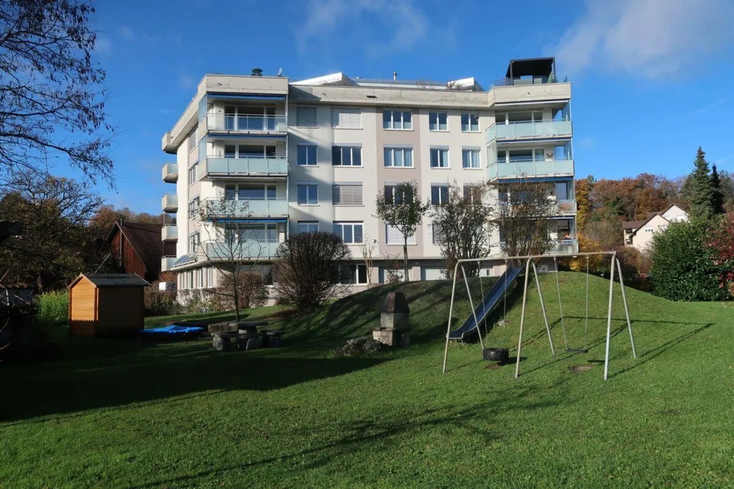 Renovated 3.5 Room Apartment in Herblingen - Photo 1 of 11
