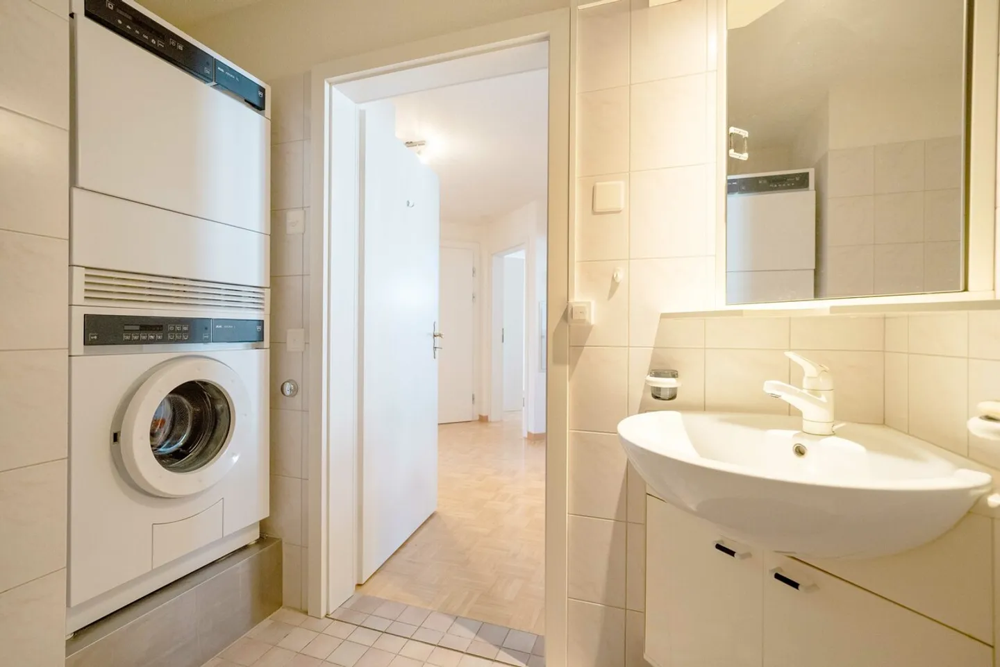 With Pool and Tennis Court in Beautiful Altendorf - Photo 12 of 18