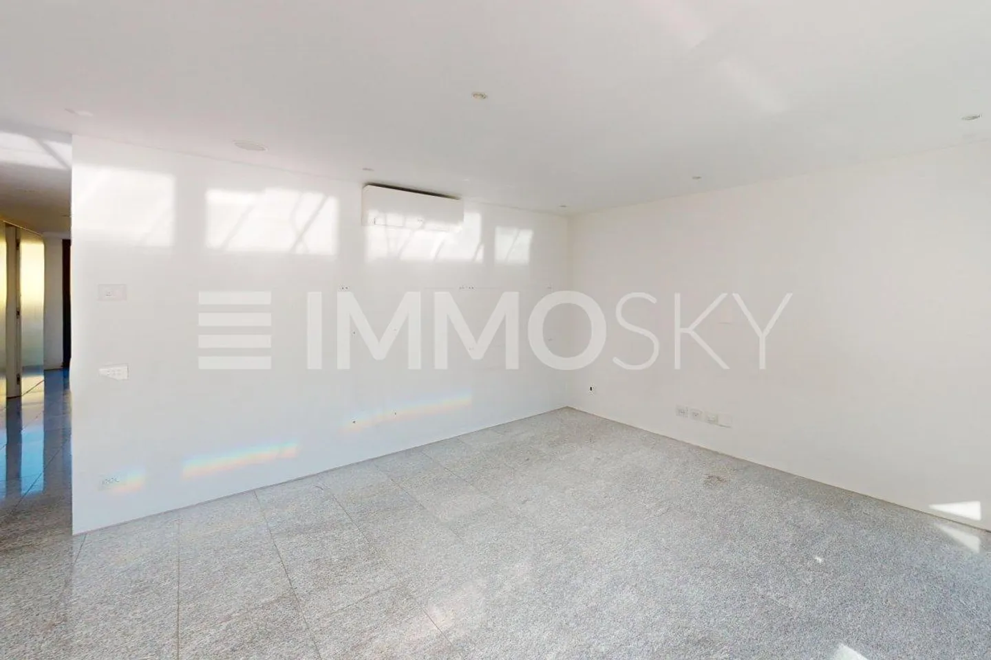 «Eleganza, comfort e tecnologia allavanguardia nel cuore del Ticino» - Foto 4 di 5