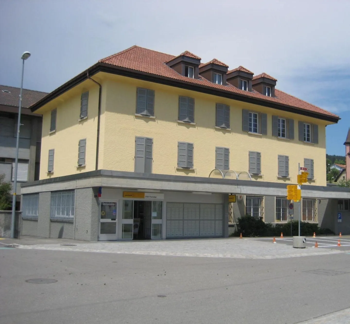 Bel appartement de 4 pièces à louer à Tramelan - Photo 1 sur 8