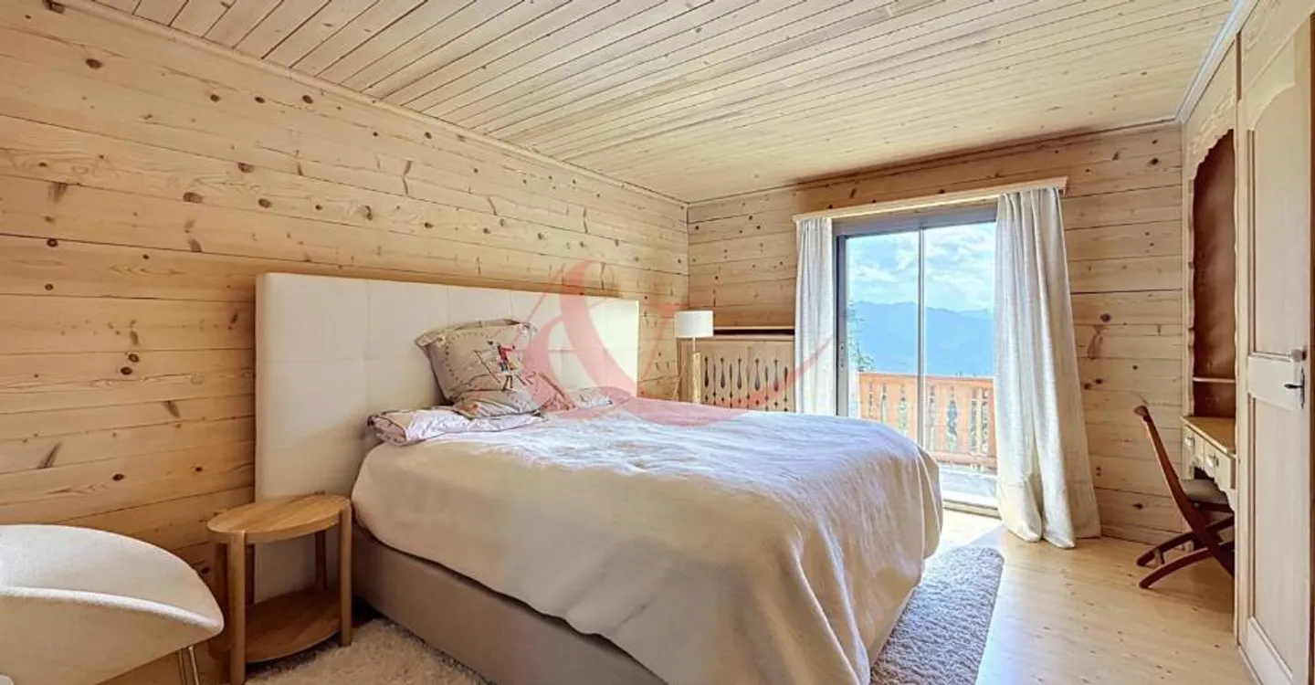 Your exceptional refuge in the heart of Crans! - Photo 7 of 11