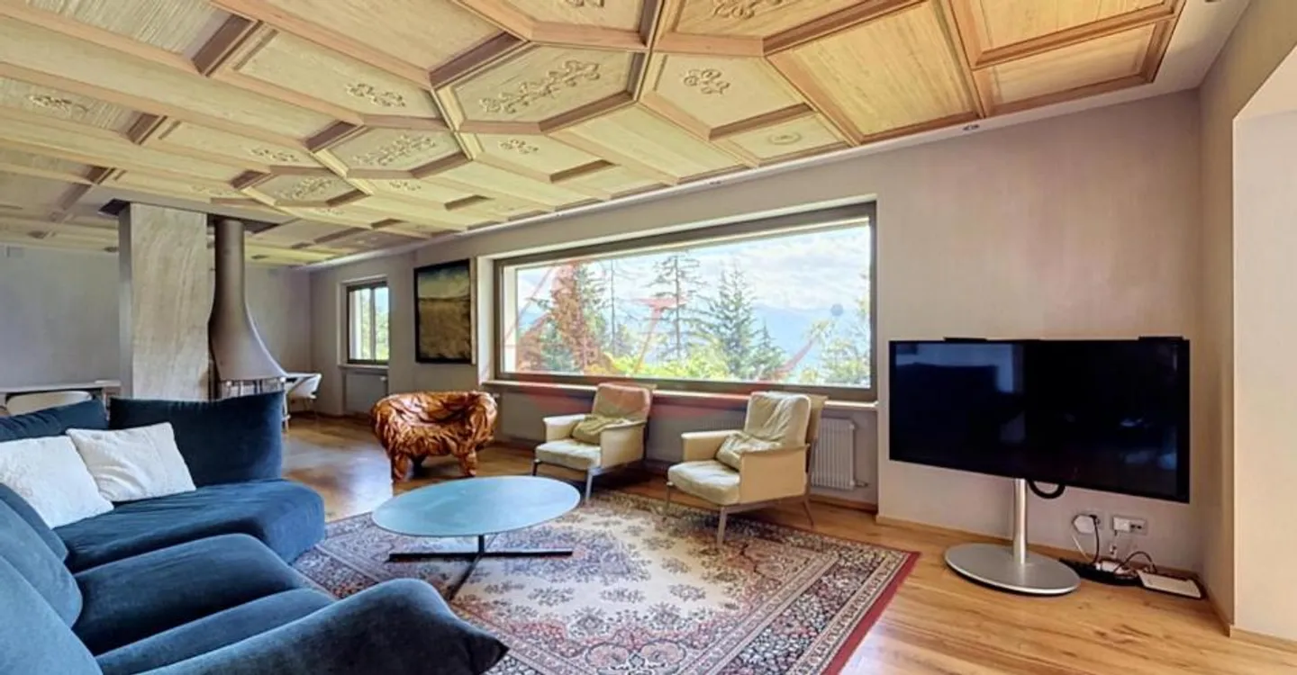 Your exceptional refuge in the heart of Crans! - Photo 2 of 11