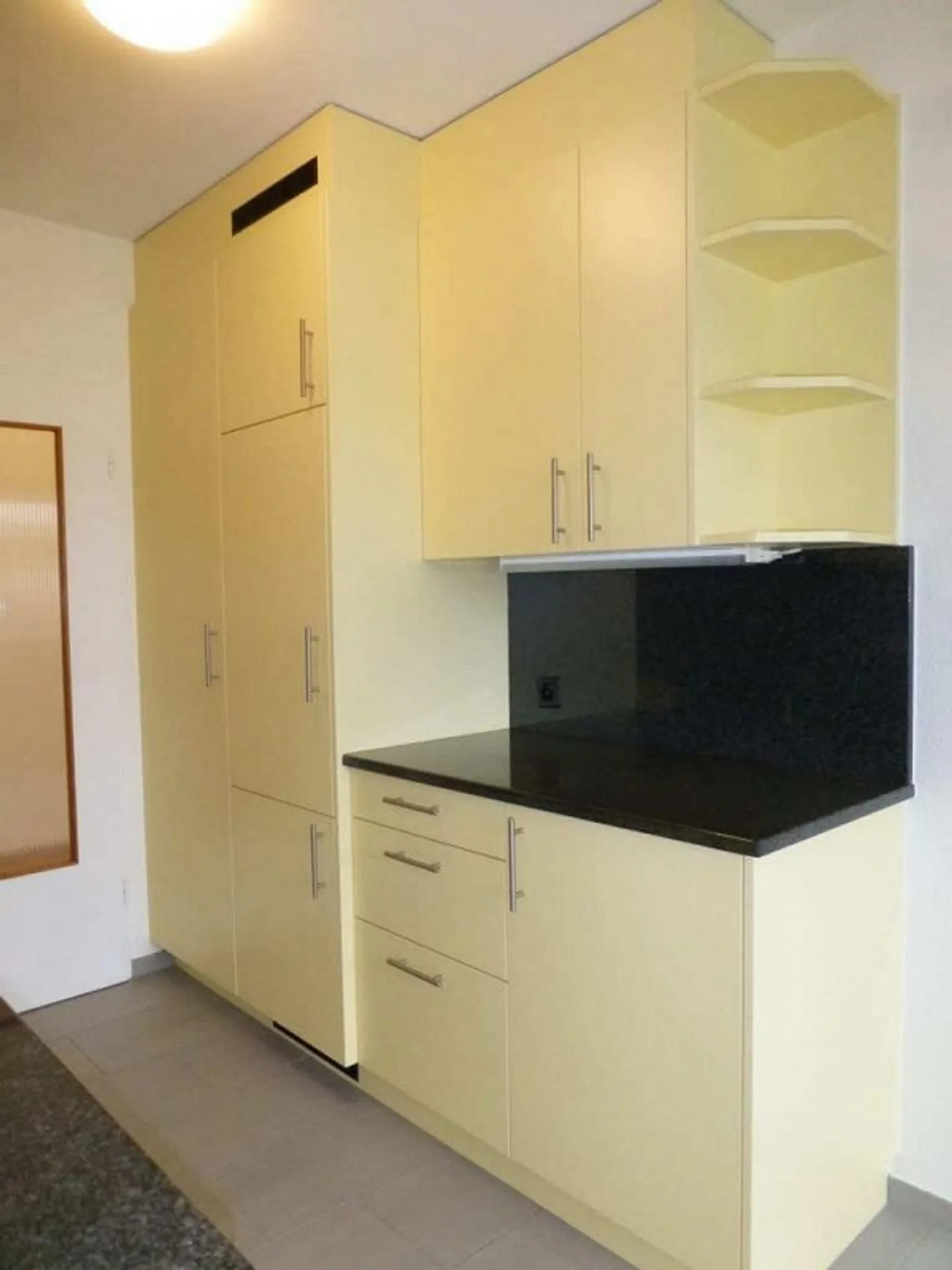 Appartamento in città in una posizione privilegiata nel quartiere di Gundeldingen - Foto 2 di 6