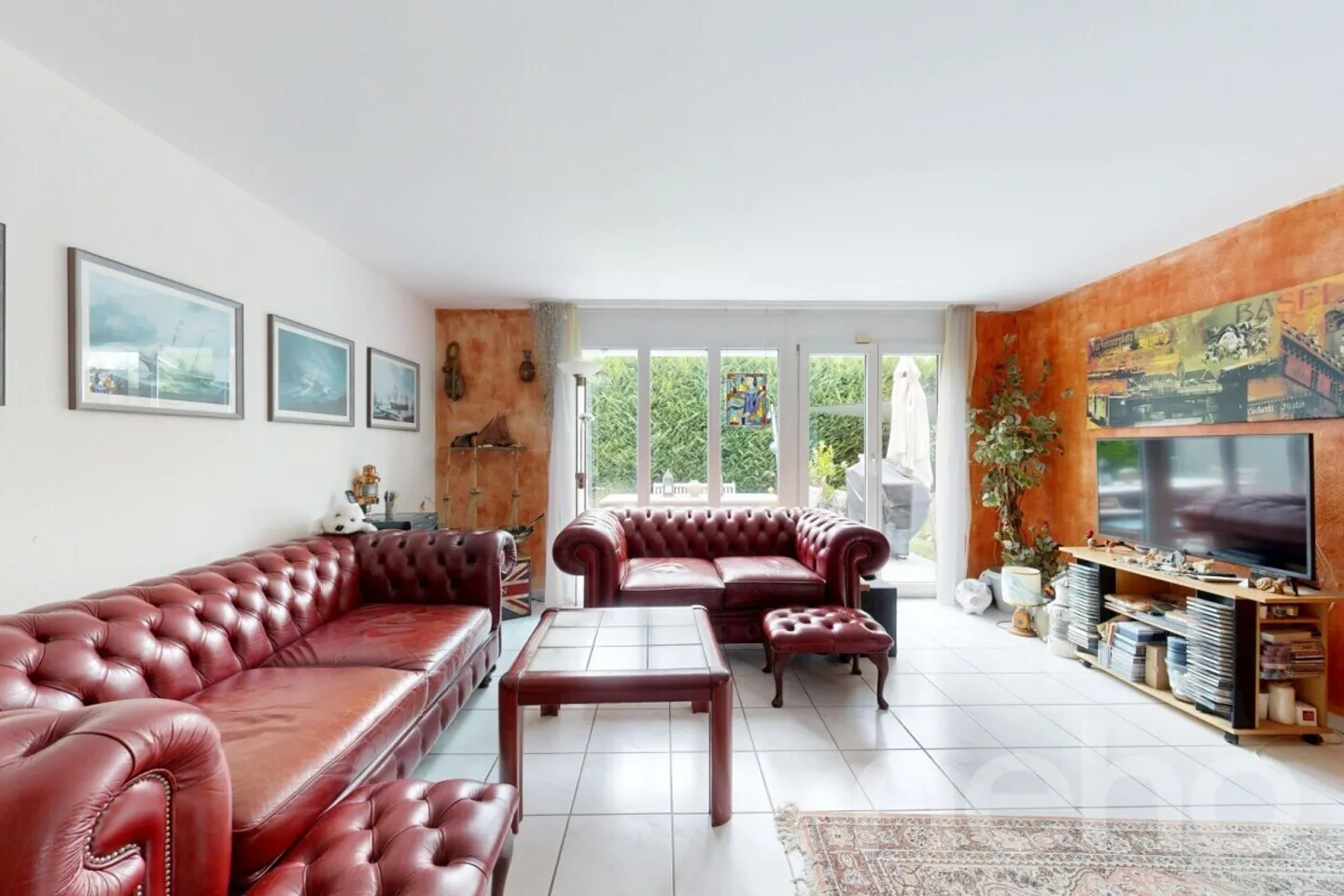 Casa bifamiliare di 5 stanze ben tenuta con giardino a bassa manutenzione - Foto 3 di 12