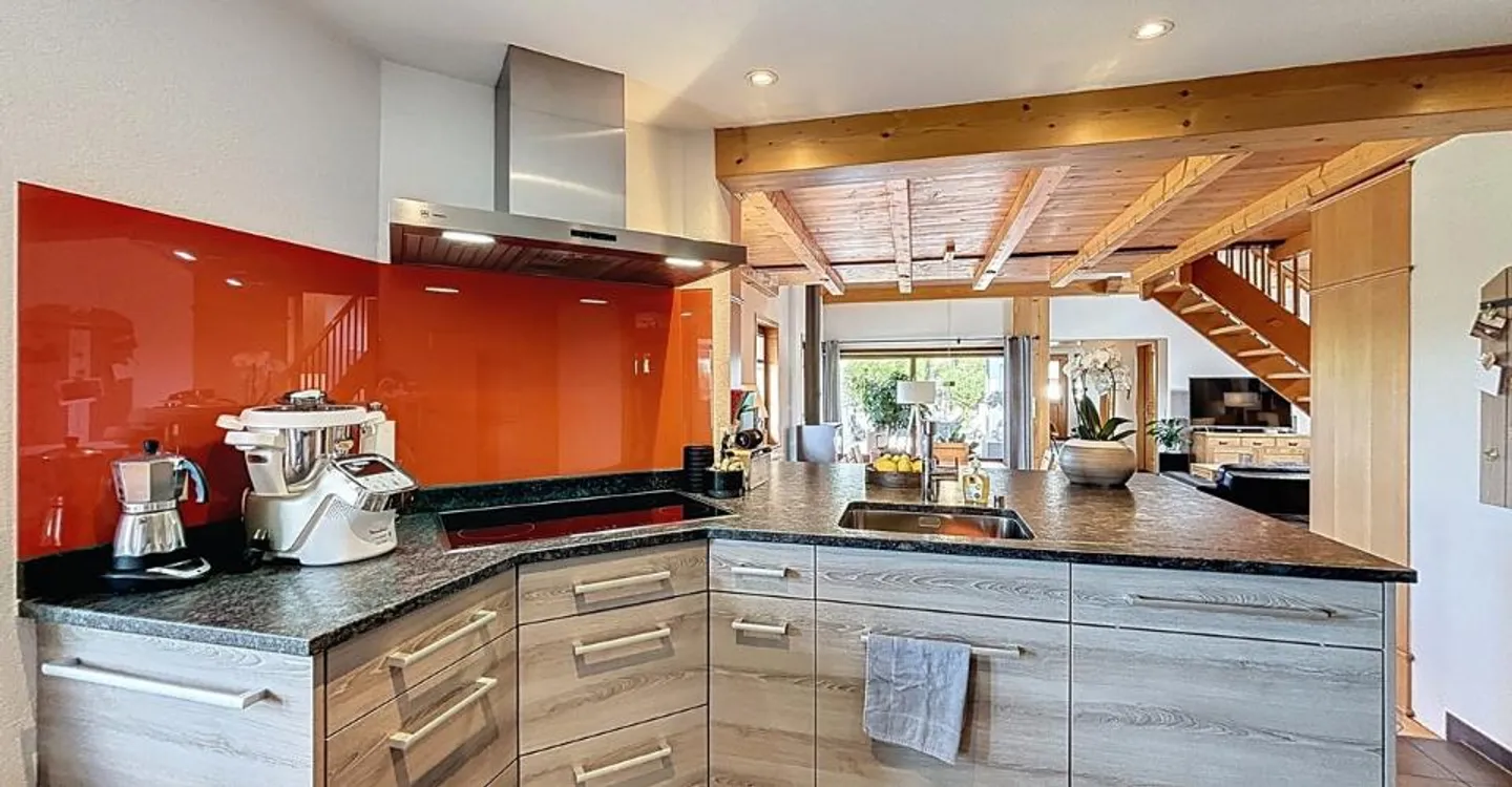 Charming village house with 2 apartments - Photo 13 of 13