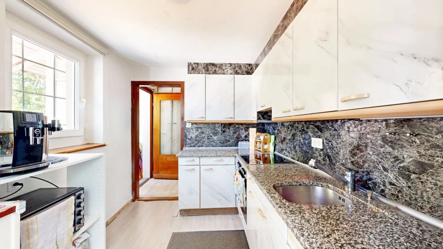 Maison individuelle avec grand terrain et potentiel - Photo 7 sur 11