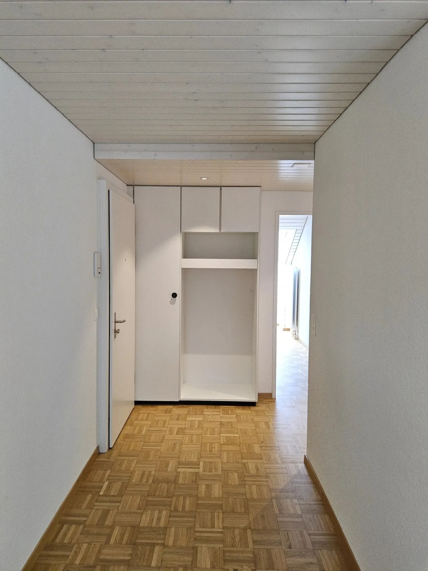 Zu vermieten: Sanierte 3½ Zimmer-Wohnung (2. OG ohne Lift) in Wichtrach! - Photo 5 of 13