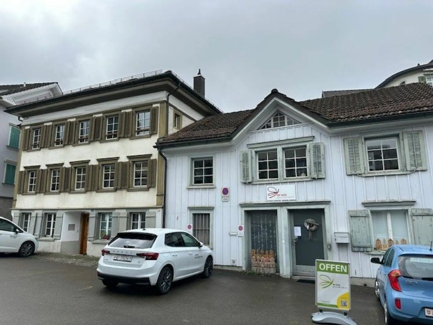 Commercial Space / Office Areas - Photo 1 of 24