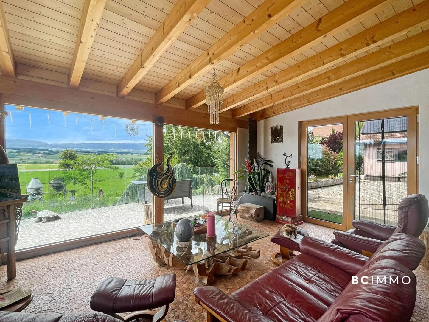 Extraordinary property on the outskirts of Lausanne - Photo 5 of 10