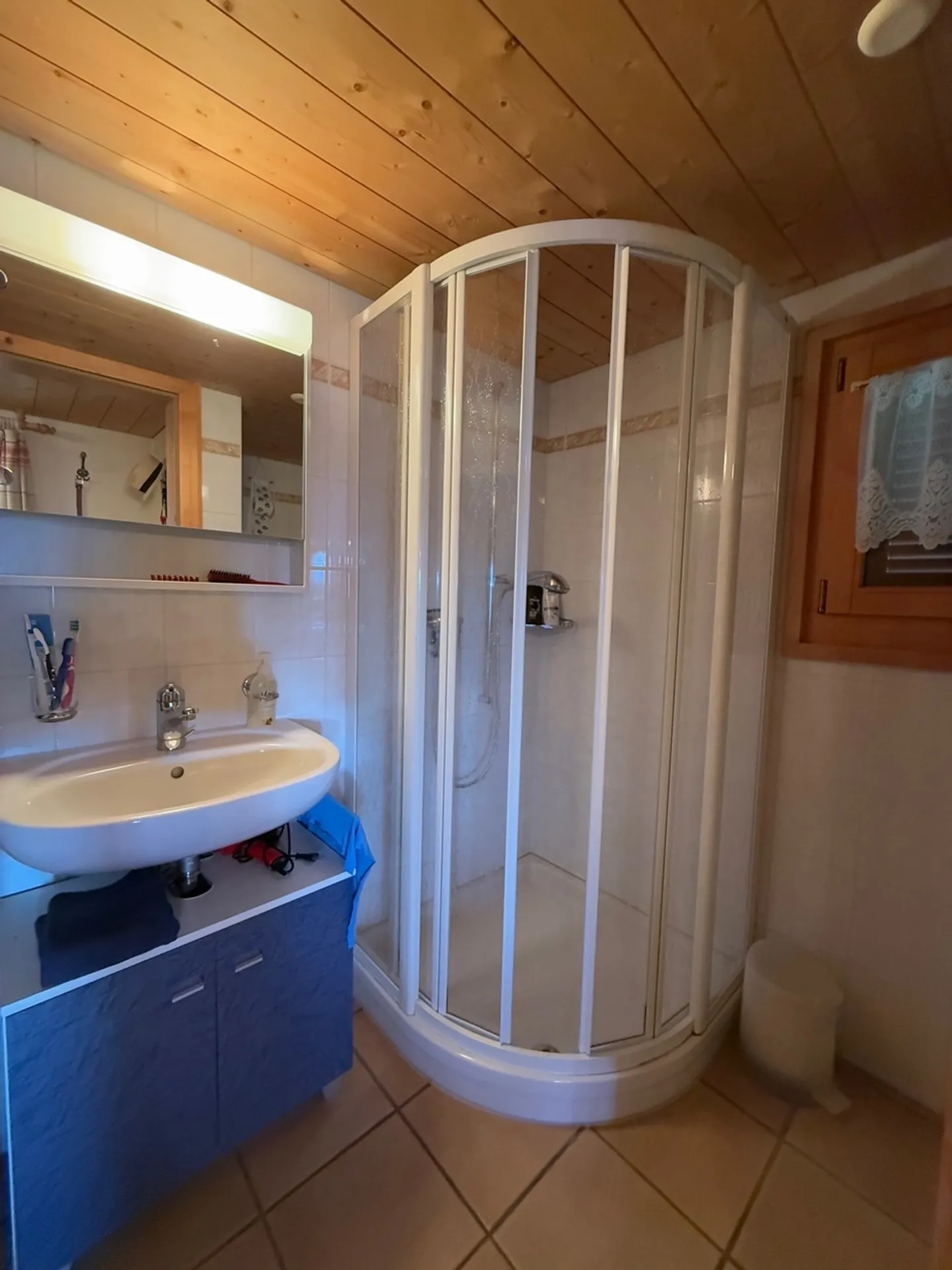 REBBERG HOUSE - RUSTIC - Photo 10 of 13