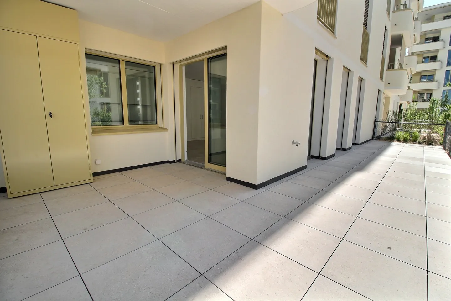 Außergewöhnliche 5,5-Zimmer-Wohnung zur Miete in Marly! - Foto 2 von 13