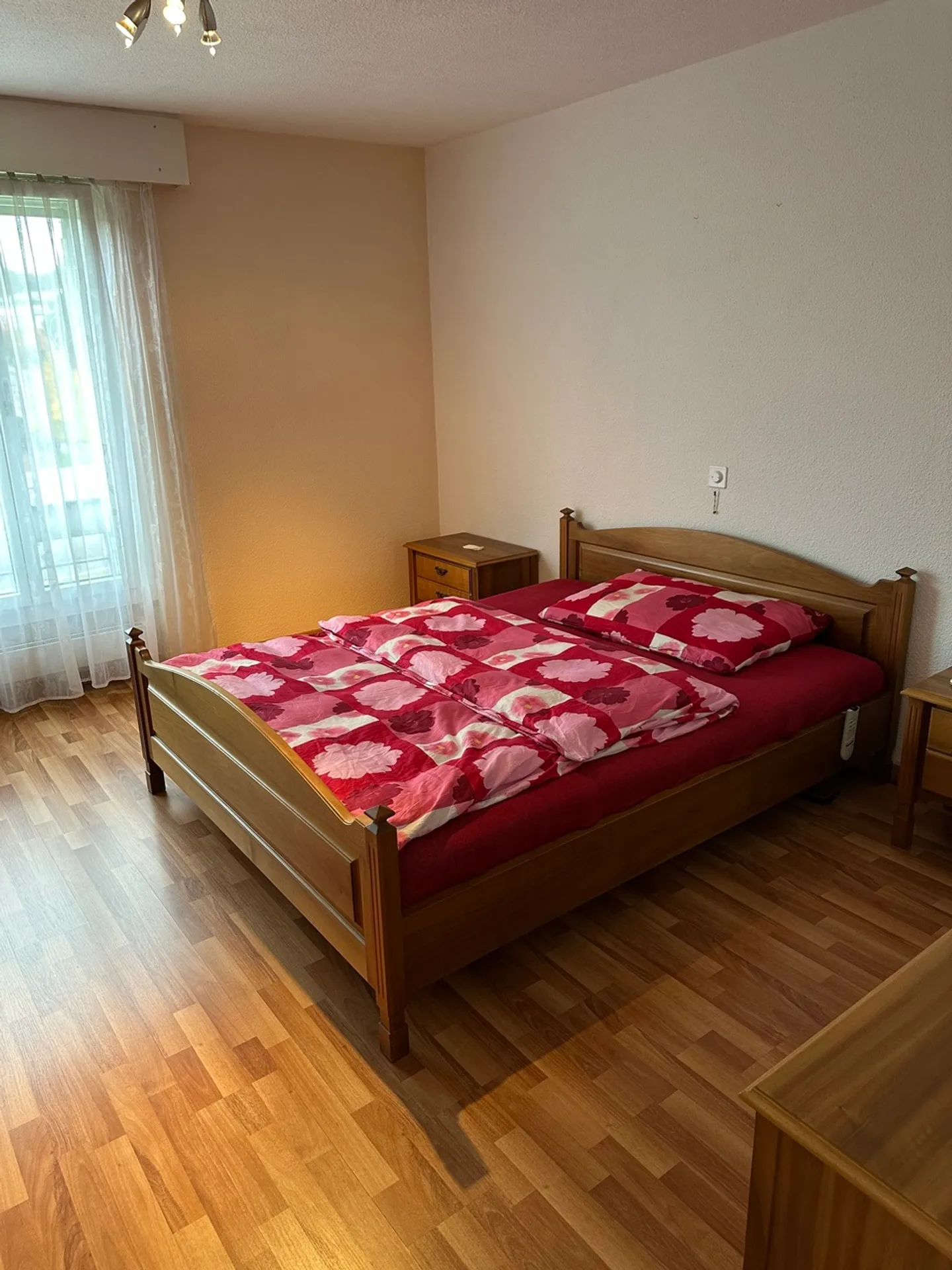 Charming 3.5-Room Apartment - Photo 3 of 7