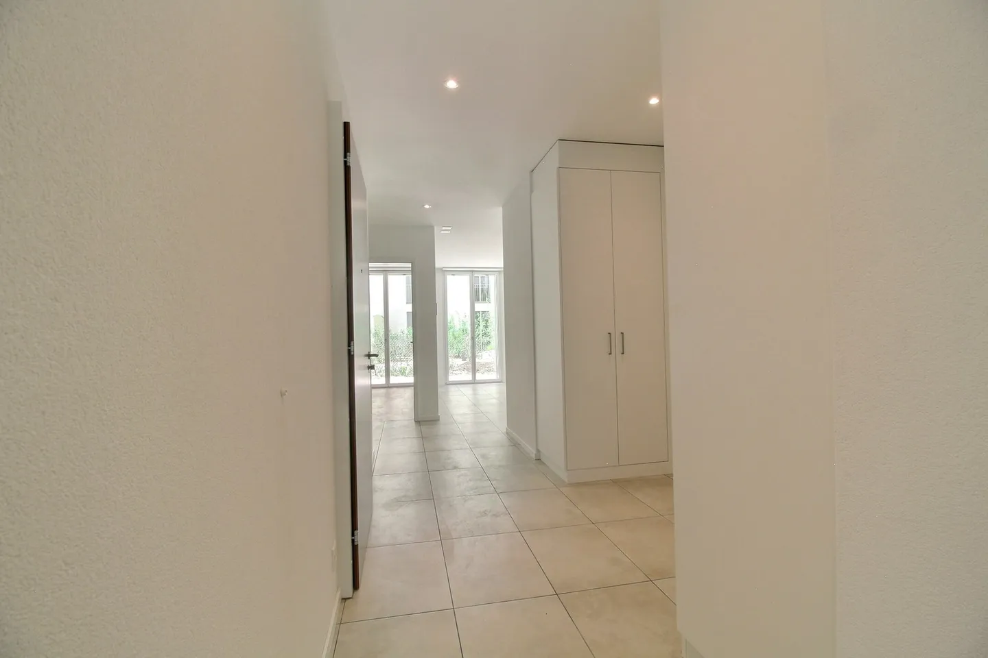 Außergewöhnliche 5,5-Zimmer-Wohnung zur Miete in Marly! - Foto 5 von 13