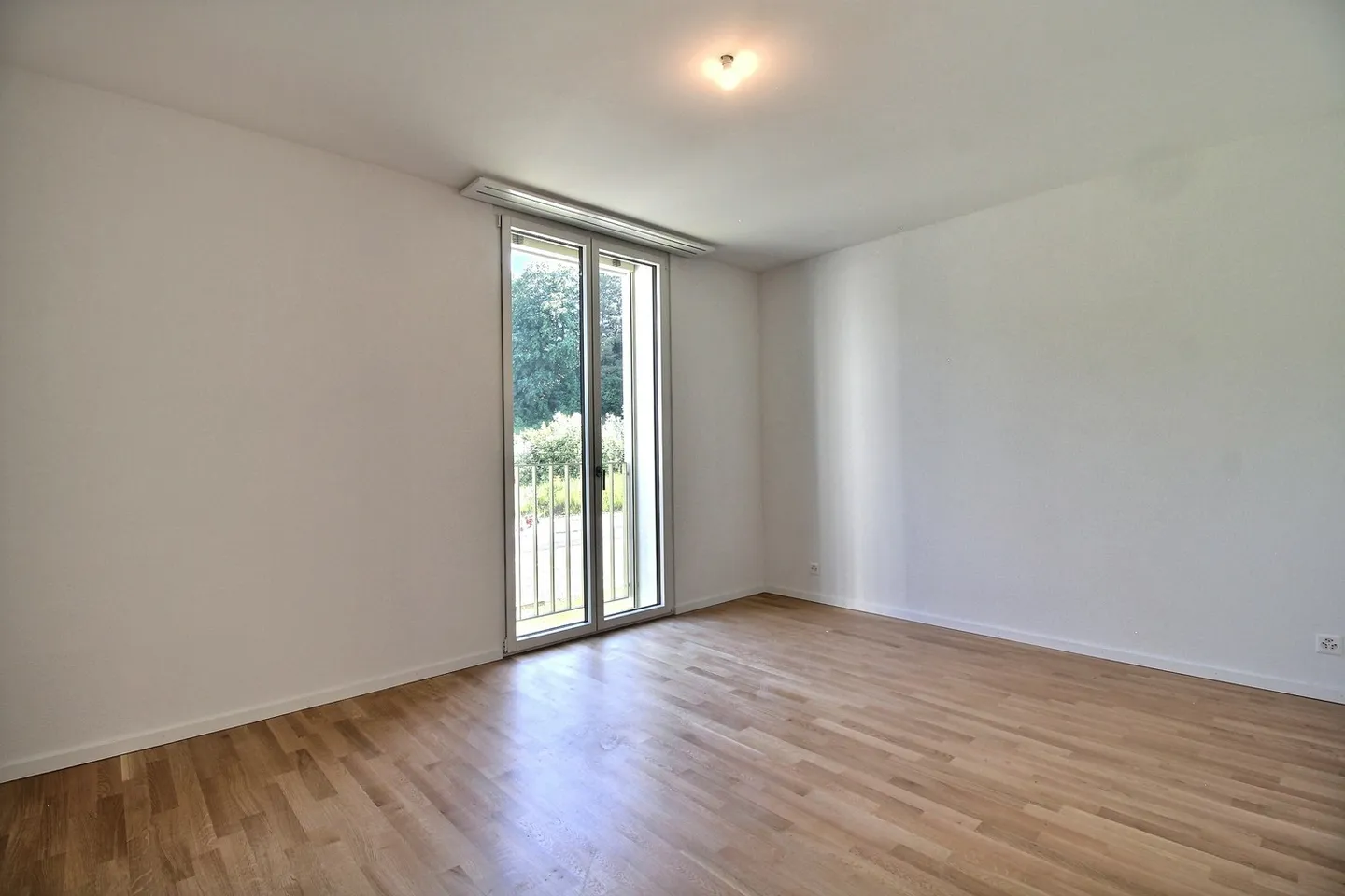 Außergewöhnliche 5,5-Zimmer-Wohnung zur Miete in Marly! - Foto 6 von 13