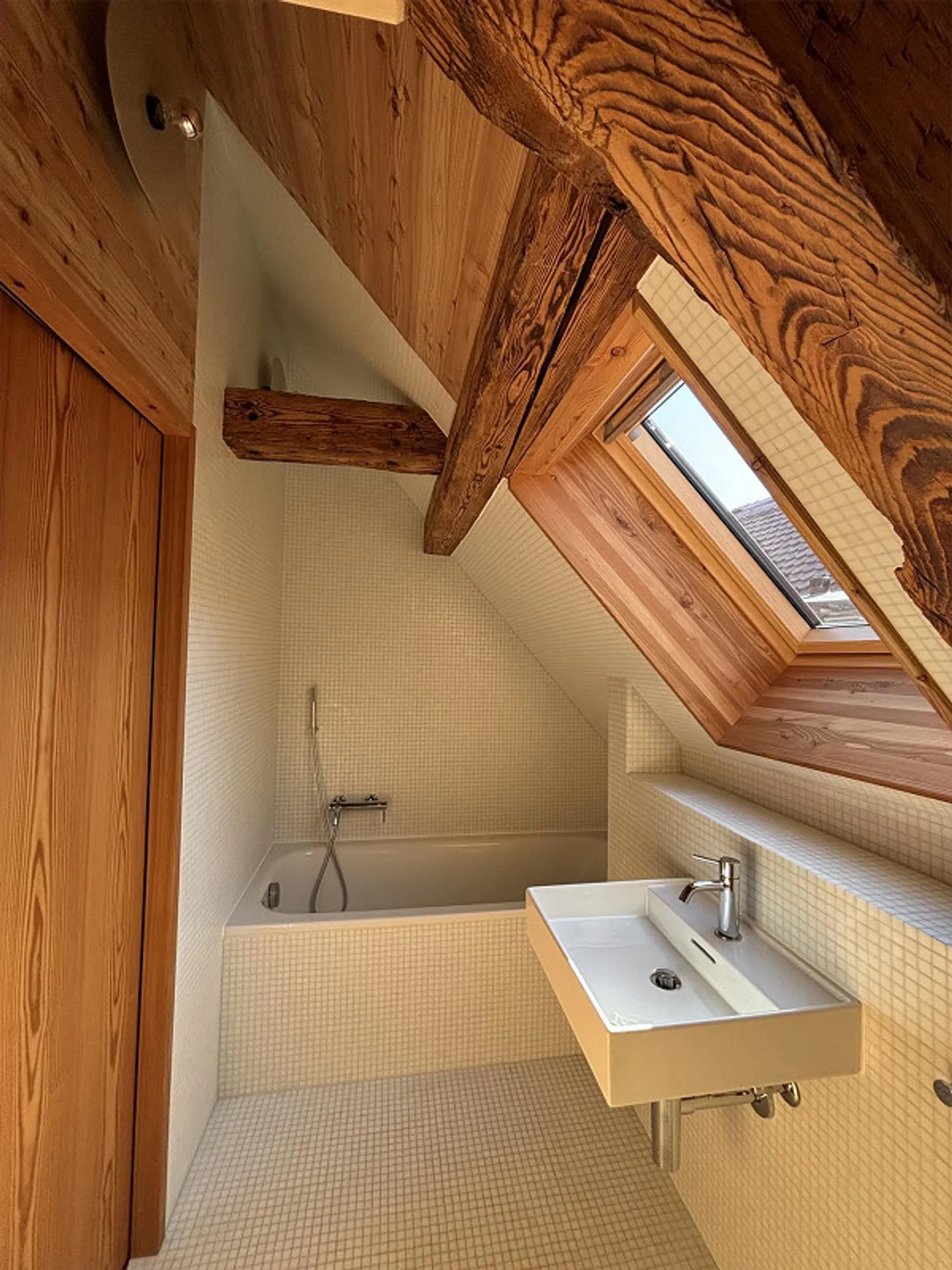 Grande Maisonette avec Balcon Français - Photo 12 sur 13