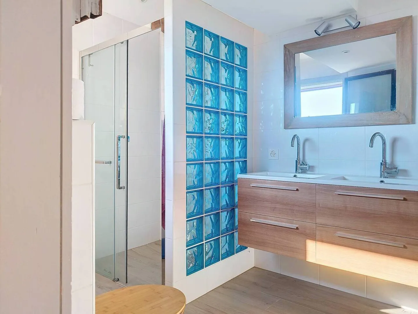 Prächtige Immobilie ideal gelegen - Foto 7 von 8