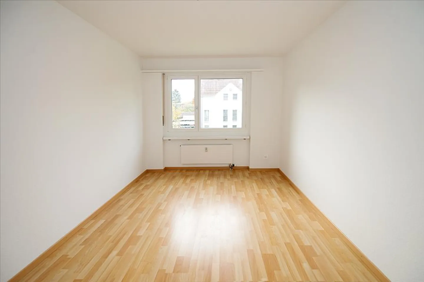 Helle Wohnung mit Balkon - Foto 6 von 8