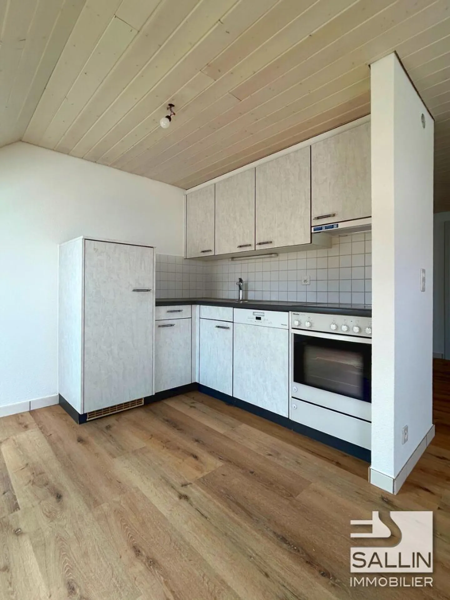 Appartamento 3.5 stanze - Foto 3 di 8