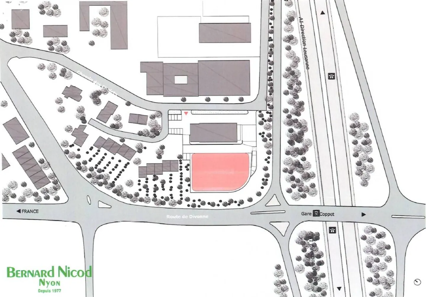 Espace Commercial Moderne à Vendre - Photo 7 sur 9