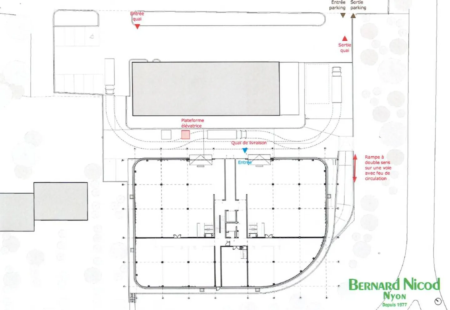 Espace Commercial Moderne à Vendre - Photo 8 sur 9