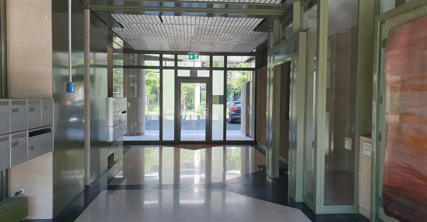 Raw office space just steps from CEVA - Photo 3 of 9