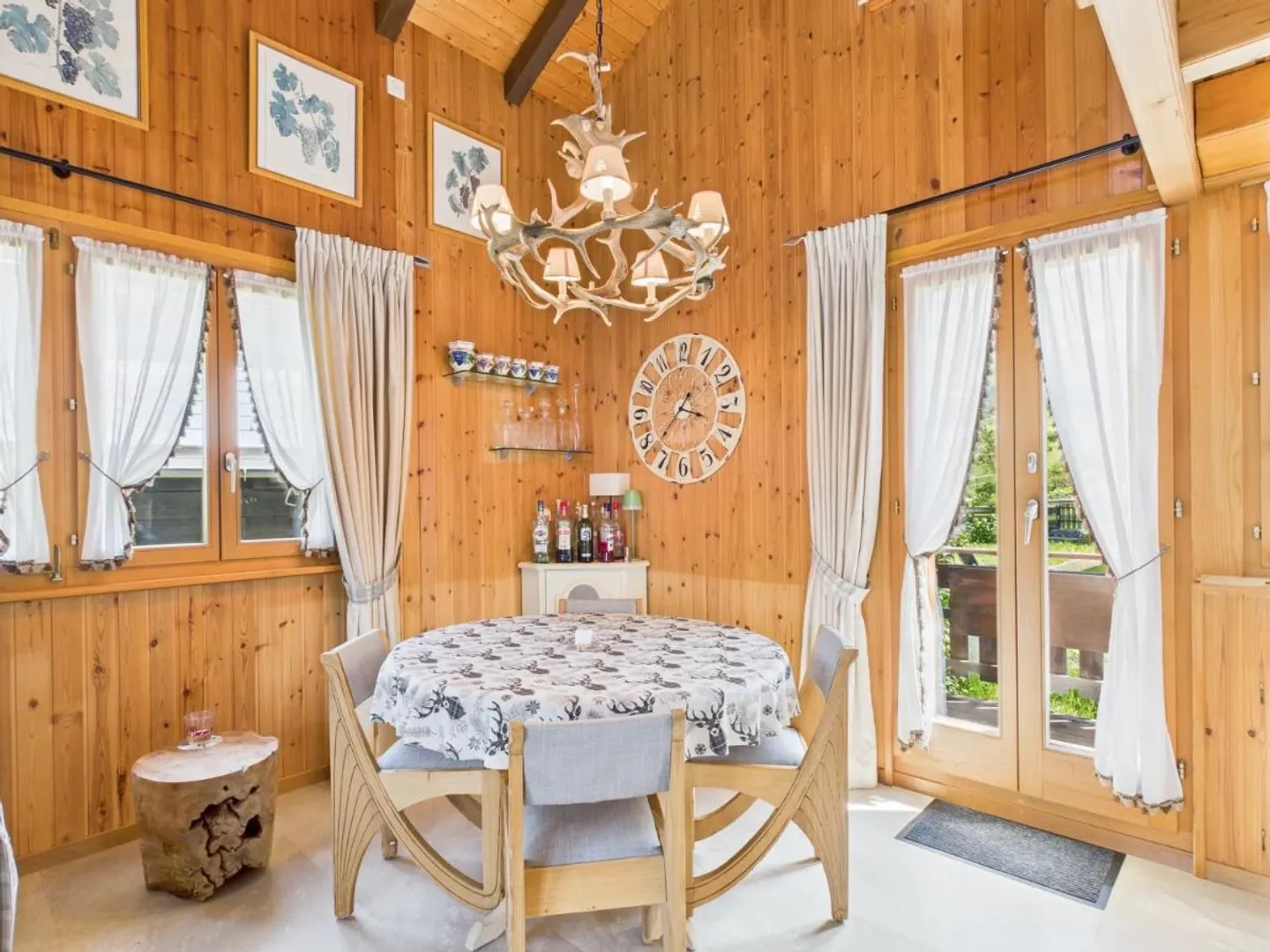 Chalet romantico gioiello con vista sulle Alpi - Foto 1 di 10