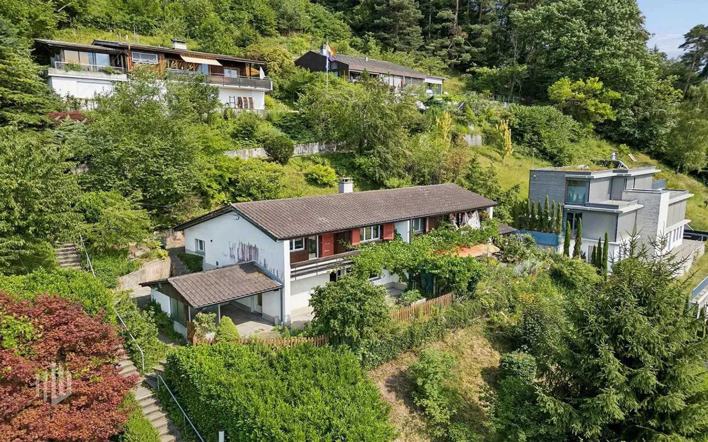 ImmoWyss - Charming home with a fantastic view of Lake Thun - Photo 1 of 8