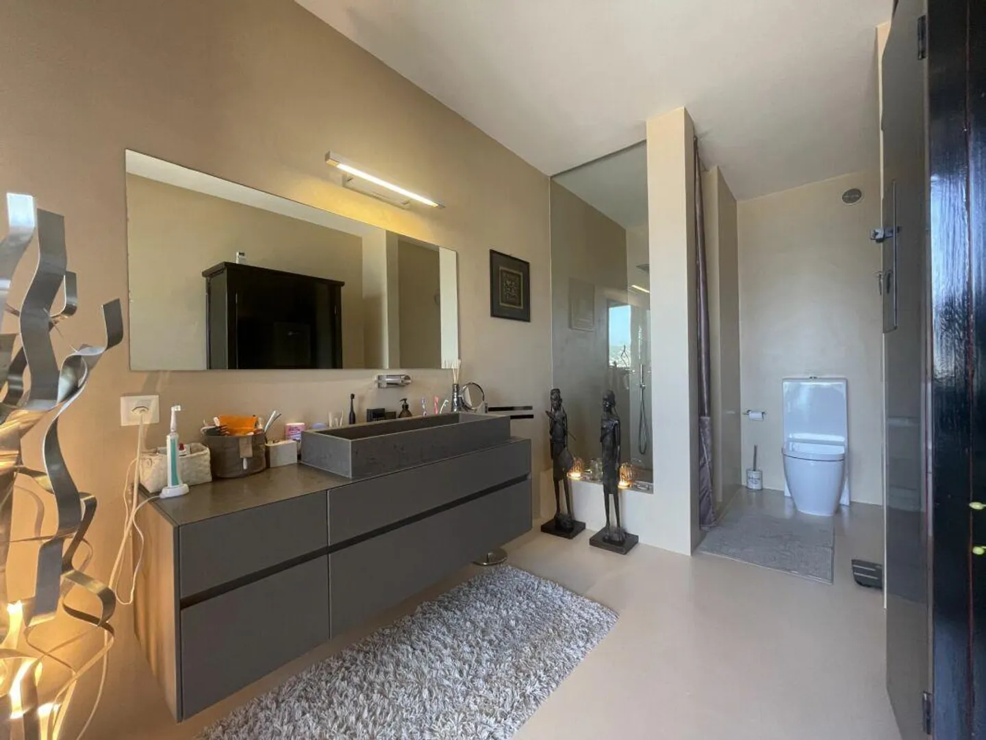 Spazioso appartamento con vista panoramica e piscina - Foto 6 di 7