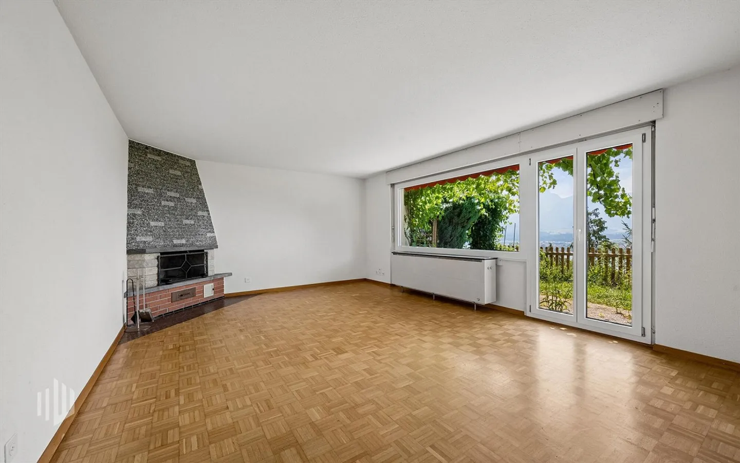 ImmoWyss - Charming home with a fantastic view of Lake Thun - Photo 3 of 8