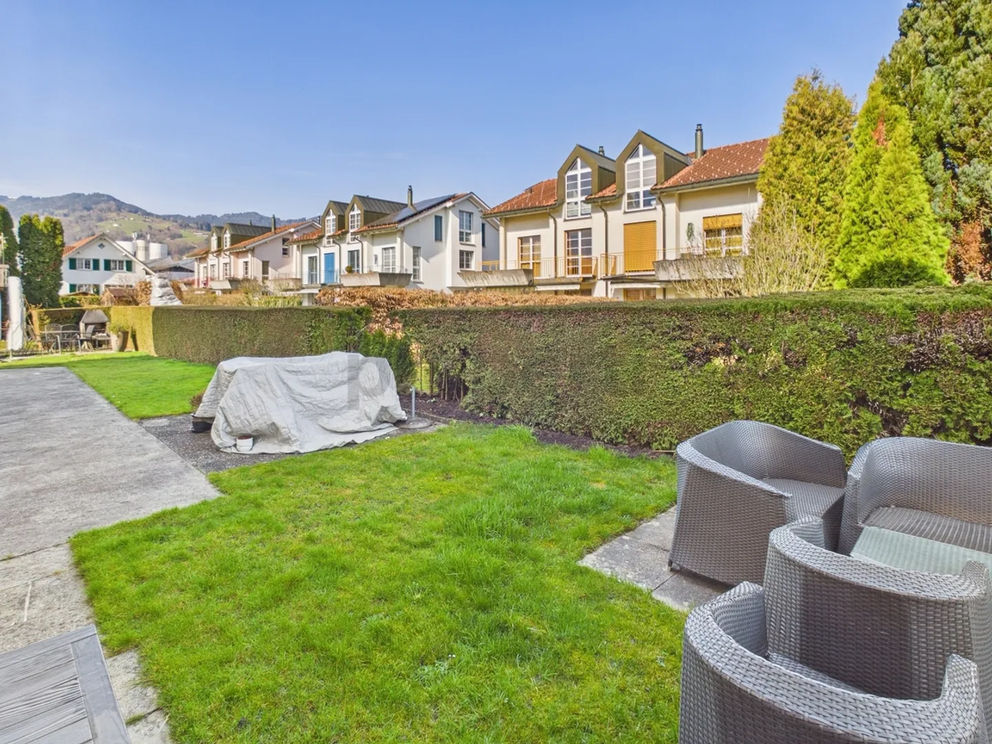 Casa a gradini in affitto - Foto 8 di 13