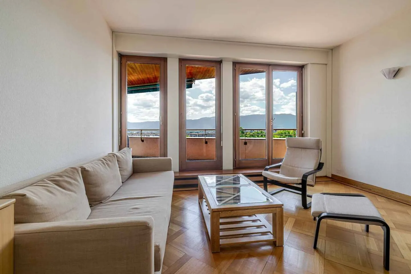 Luxuswohnung in Grand-Saconnex - Foto 2 von 10