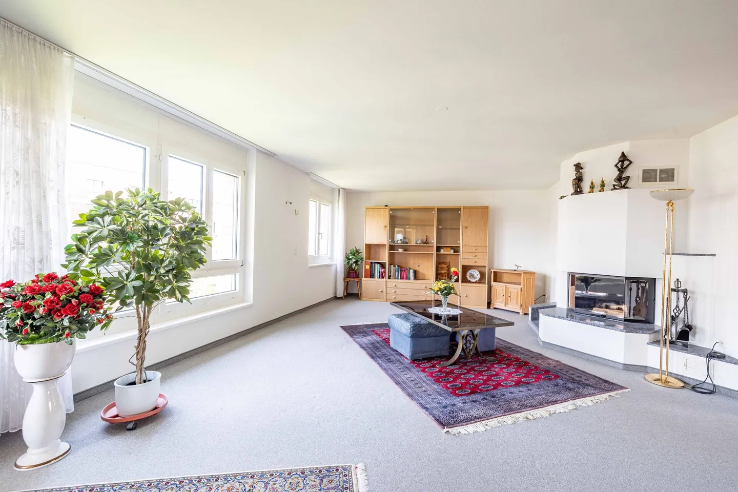 Appartement spacieux de 4,5 pièces - calme, lumineux et avec vue sur la verdure. - Photo 4 sur 20