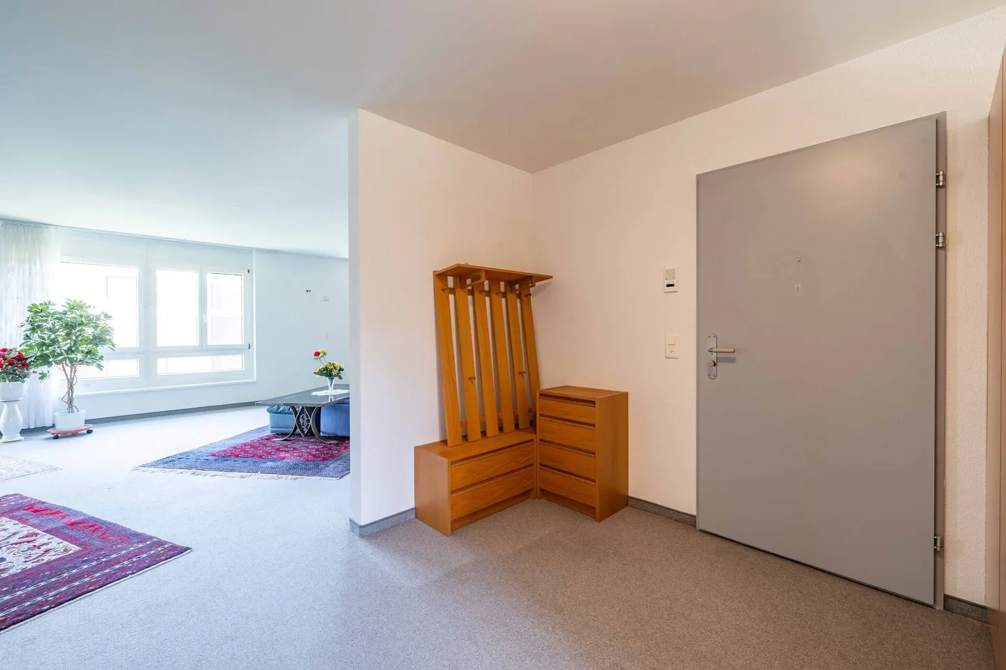 Appartement spacieux de 4,5 pièces - calme, lumineux et avec vue sur la verdure. - Photo 5 sur 20