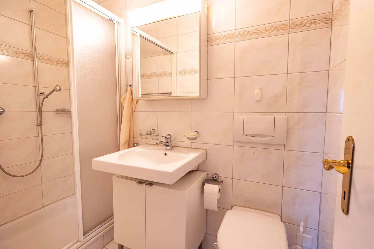 Appartement spacieux de 4,5 pièces - calme, lumineux et avec vue sur la verdure. - Photo 10 sur 20