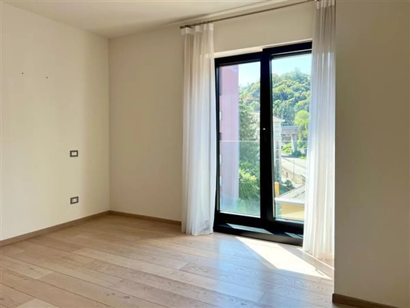 Paradies: Appartamento 3.5 locali - Foto 6 di 10