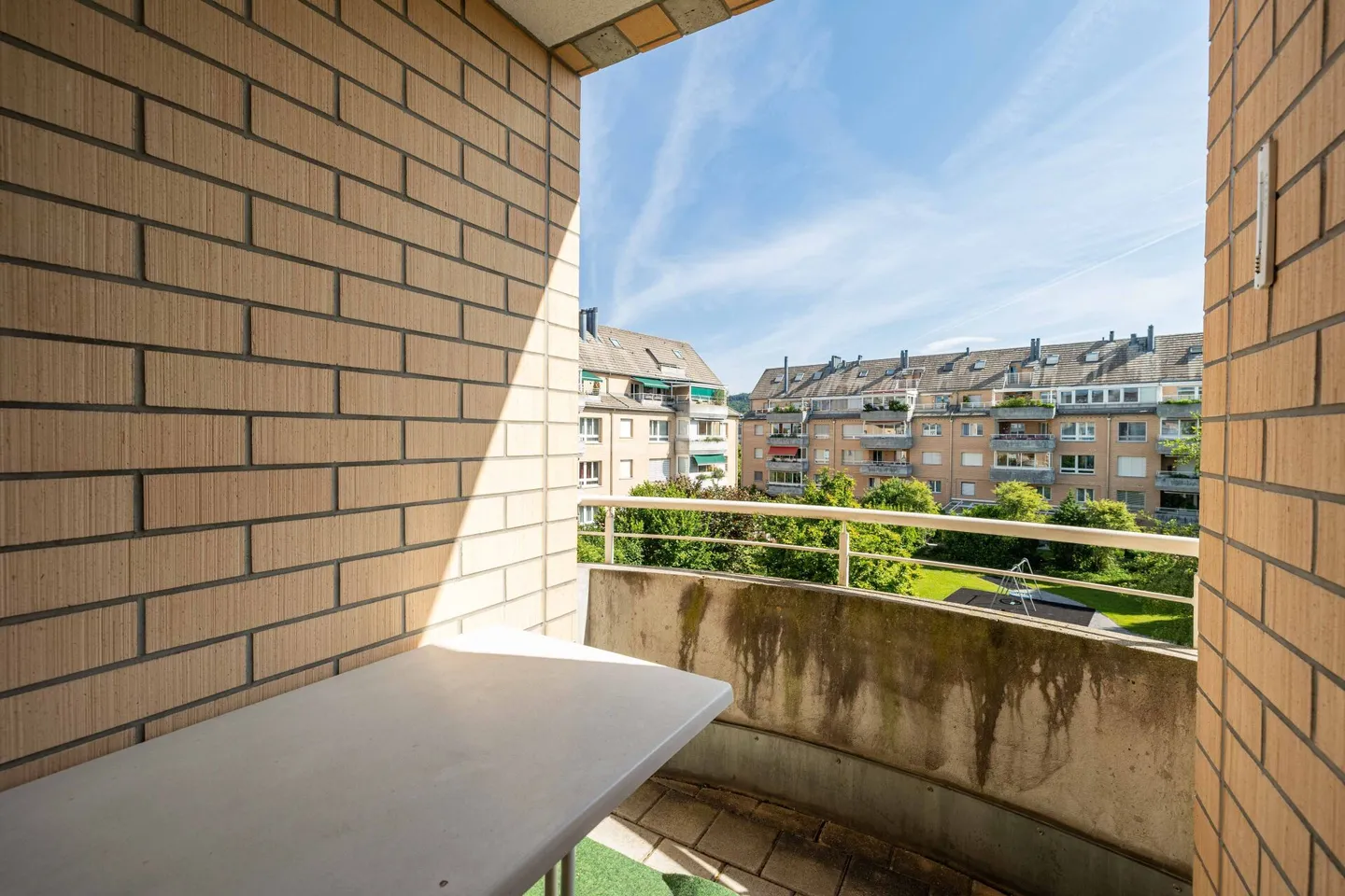 Appartement spacieux de 4,5 pièces - calme, lumineux et avec vue sur la verdure. - Photo 16 sur 20