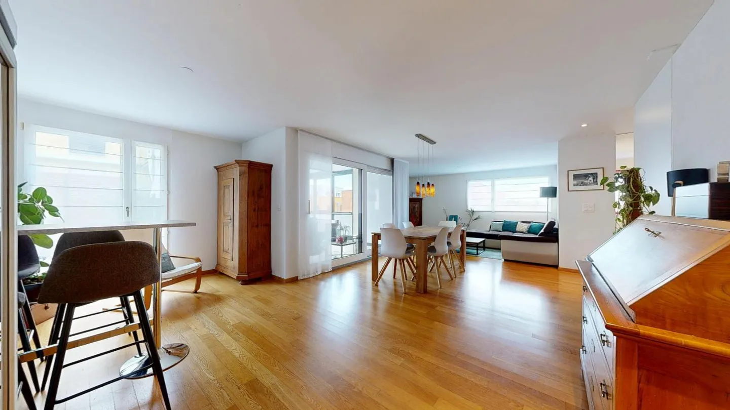 Appartement PPE avec 5,5 pièces (actuellement 4,5) au centre de Fribourg - Photo 7 sur 18