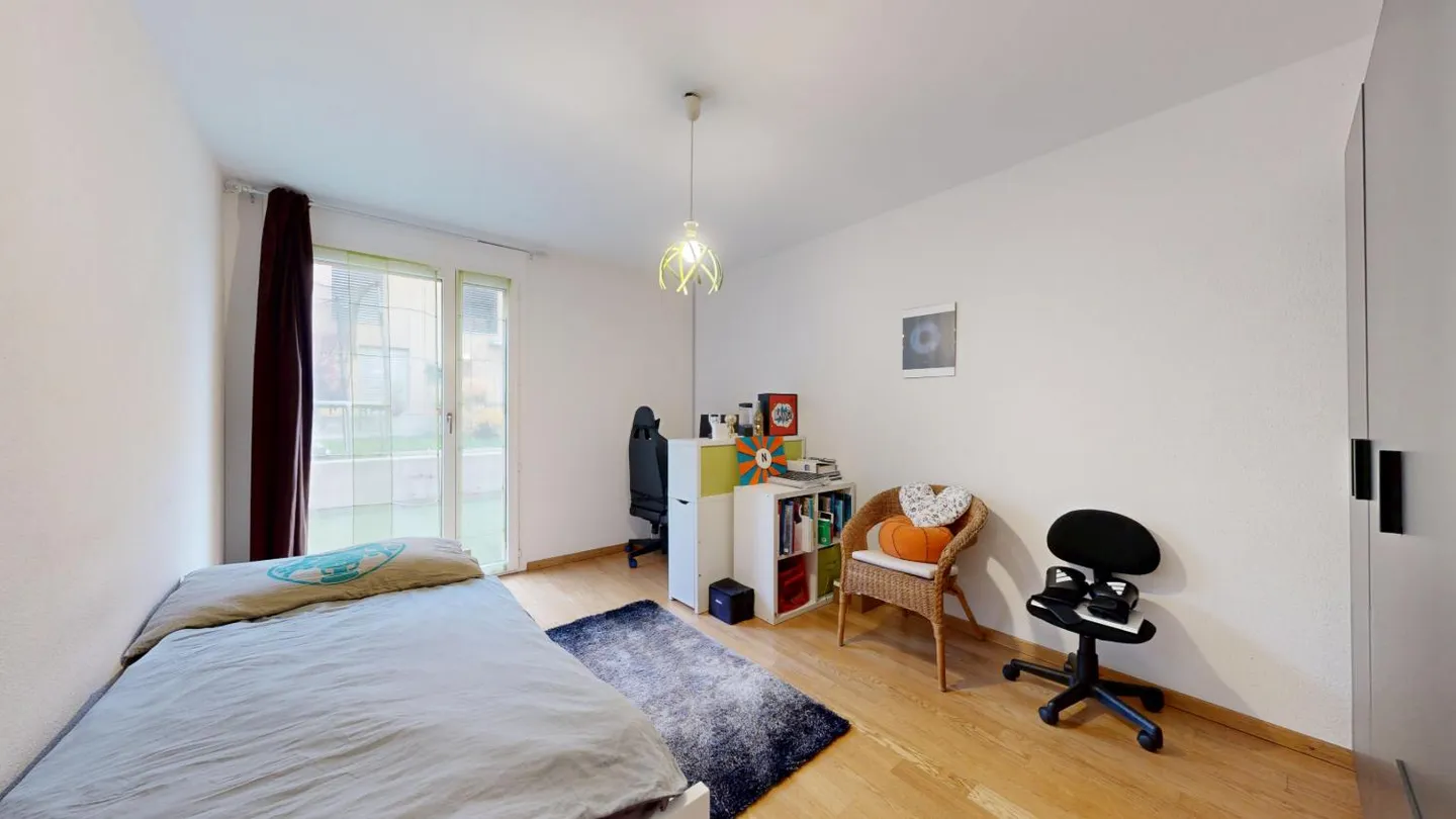 Appartement PPE avec 5,5 pièces (actuellement 4,5) au centre de Fribourg - Photo 10 sur 18