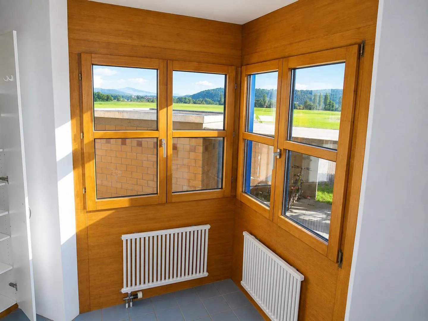 Ampio appartamento di 4,5 locali nel bel Ramsen! - Foto 4 di 8