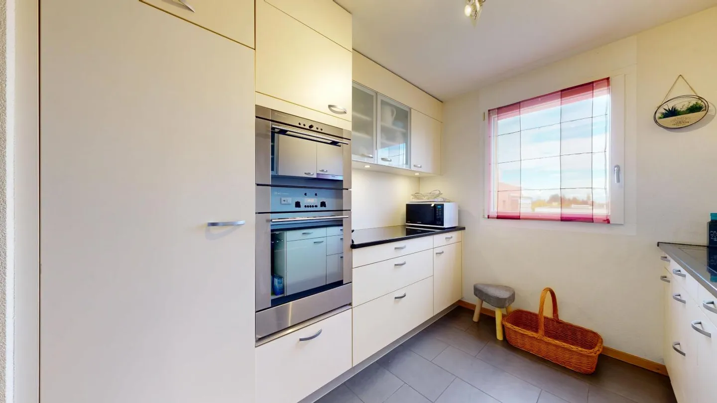 Appartement PPE avec 5,5 pièces (actuellement 4,5) au centre de Fribourg - Photo 14 sur 18