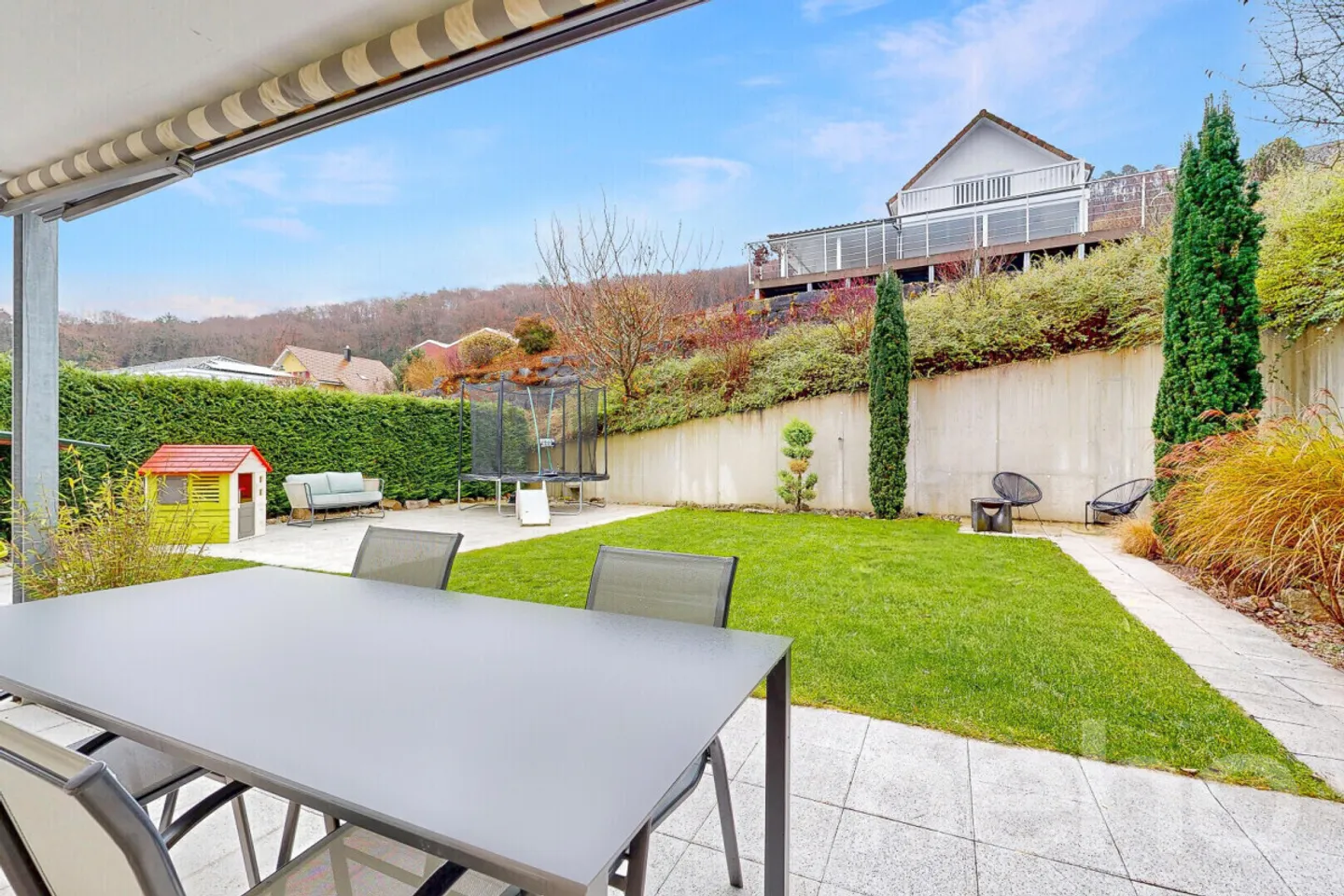 «Modernes Einfamilienhaus mit gepflegtem Garten und hochwertigem Ausbau» - Foto 12 von 12