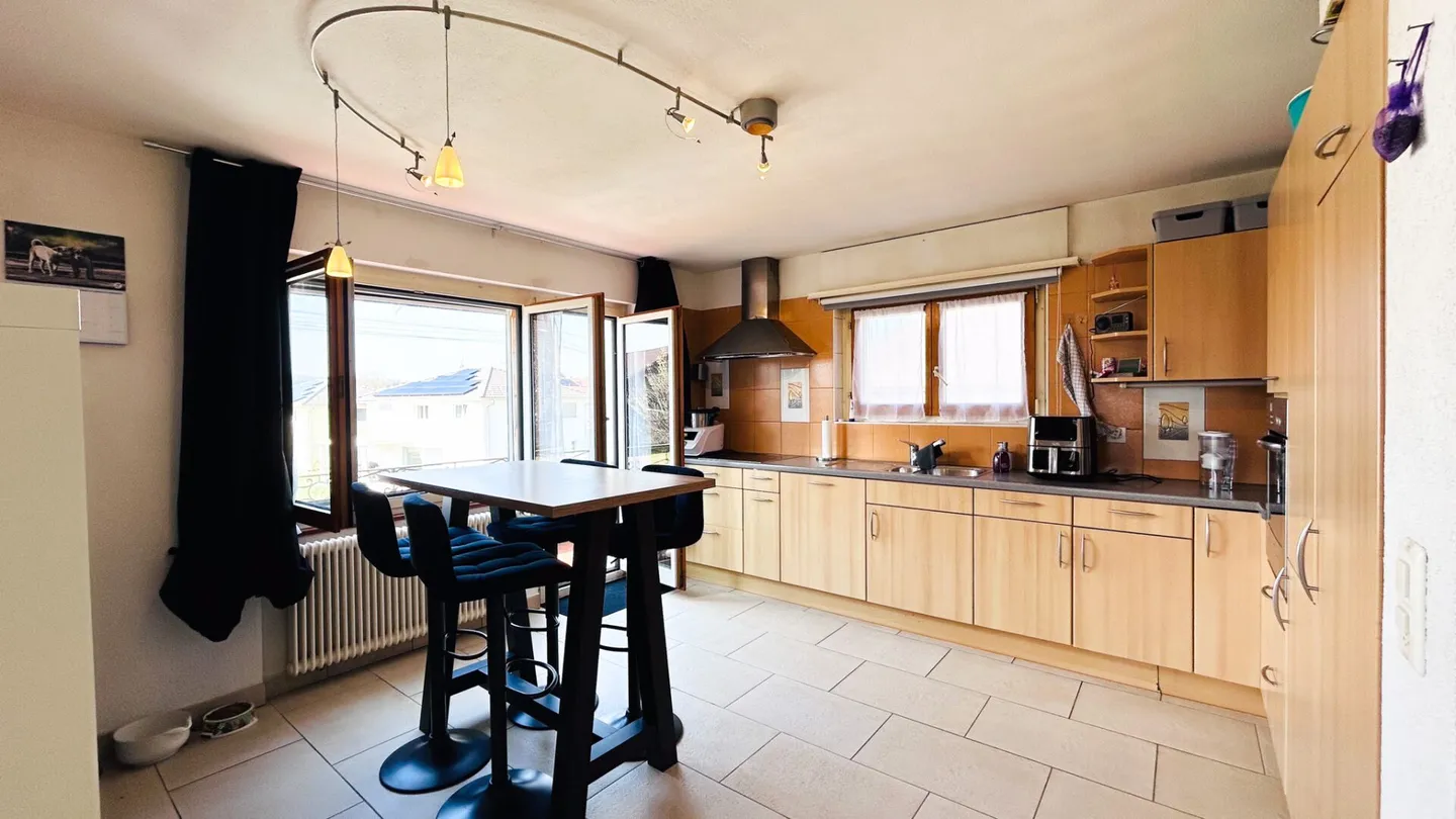 Maison avec 2 appartements - Photo 5 sur 20