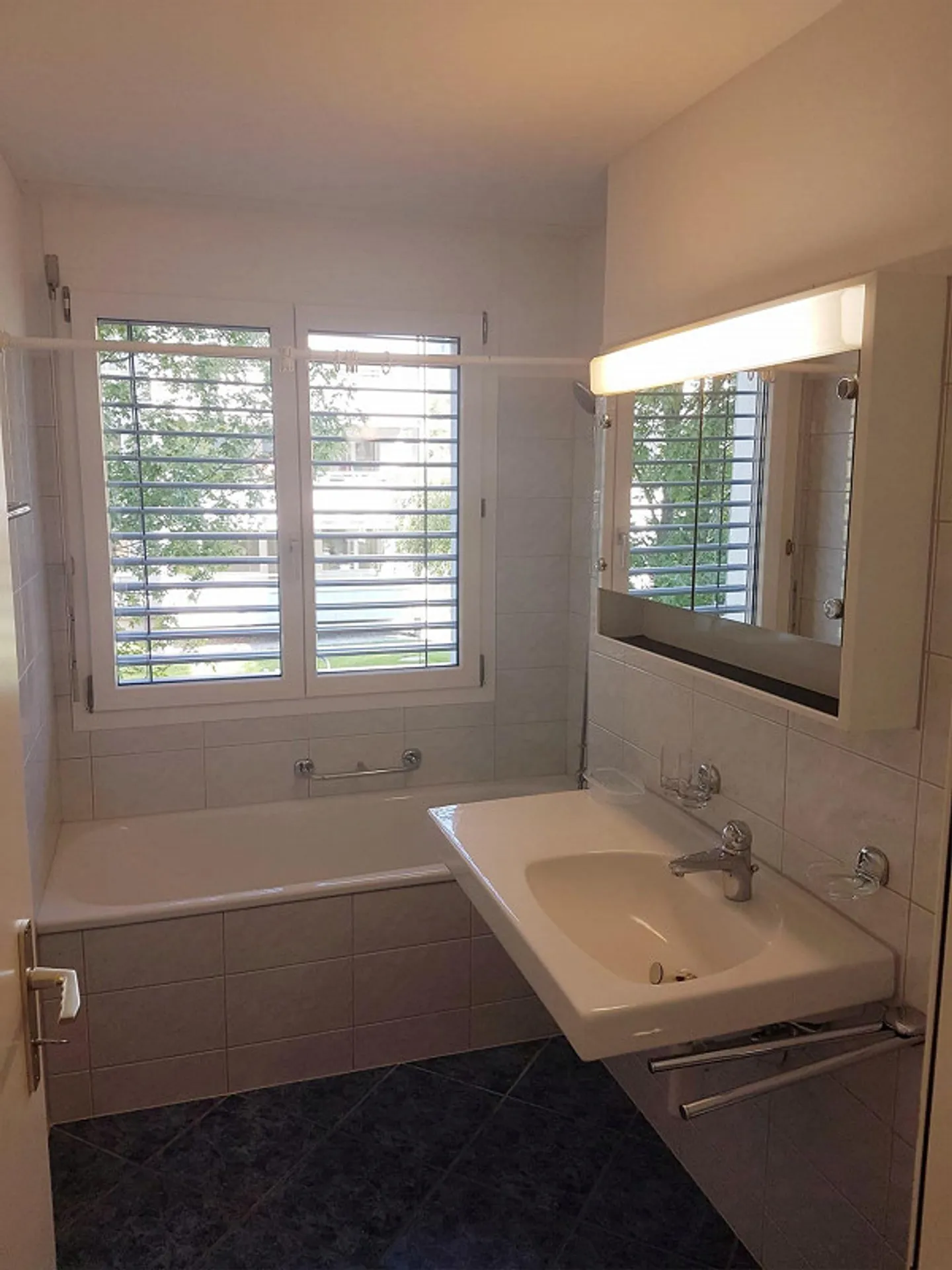 Geräumige Familienwohnung in Ruhiger Lage - Foto 5 von 13