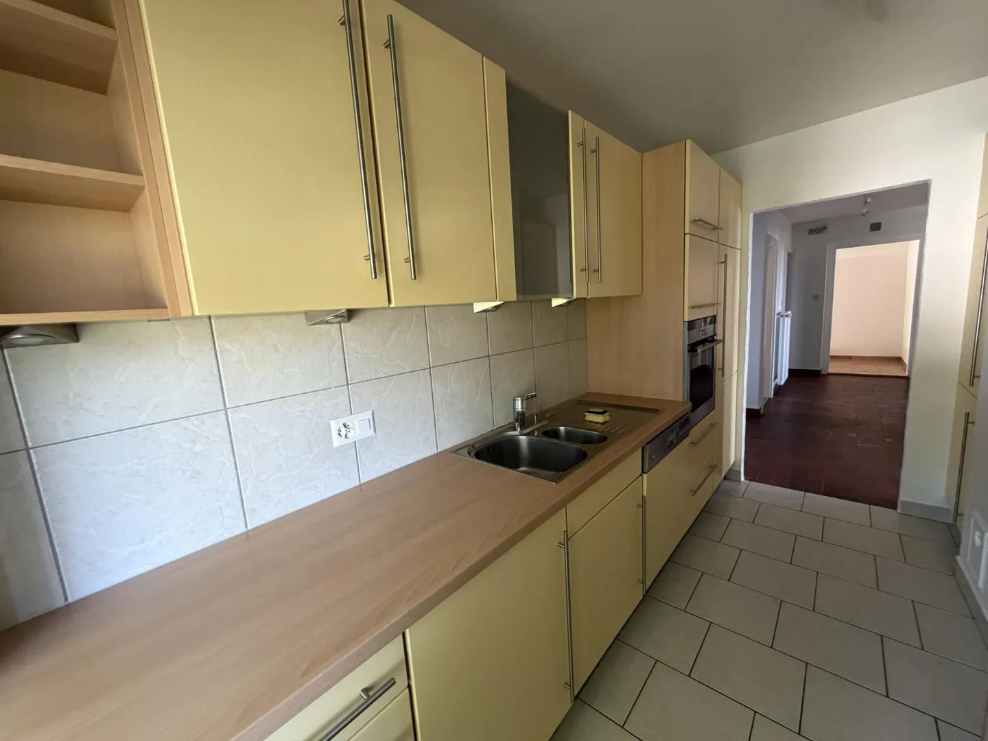 Schöne wohnung - Foto 3 von 13