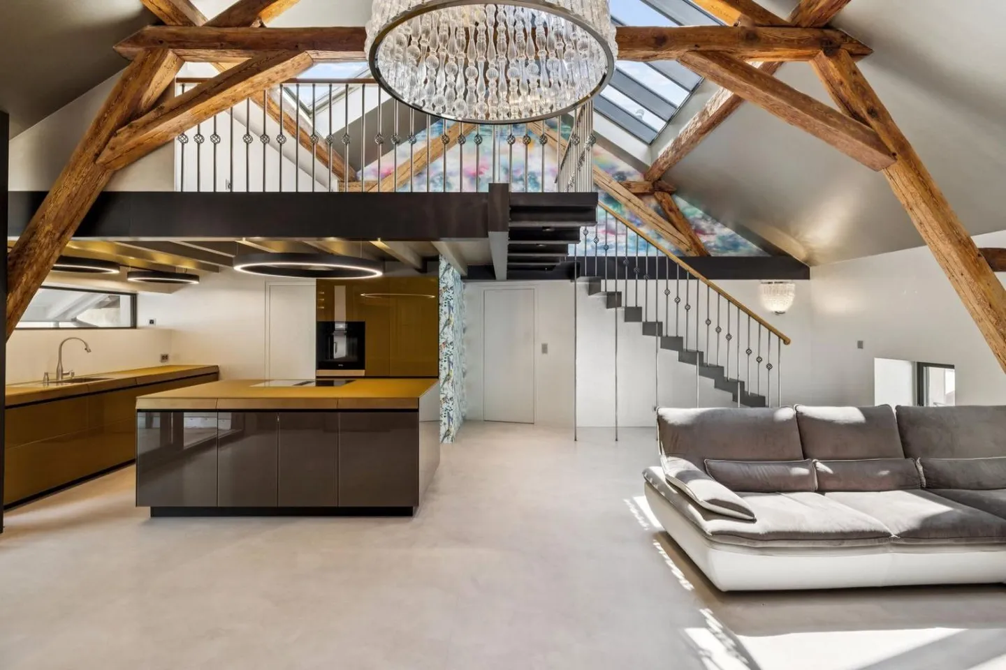 Charm and Modernity Under the Roof in the Heart of Martigny - Photo 6 of 13