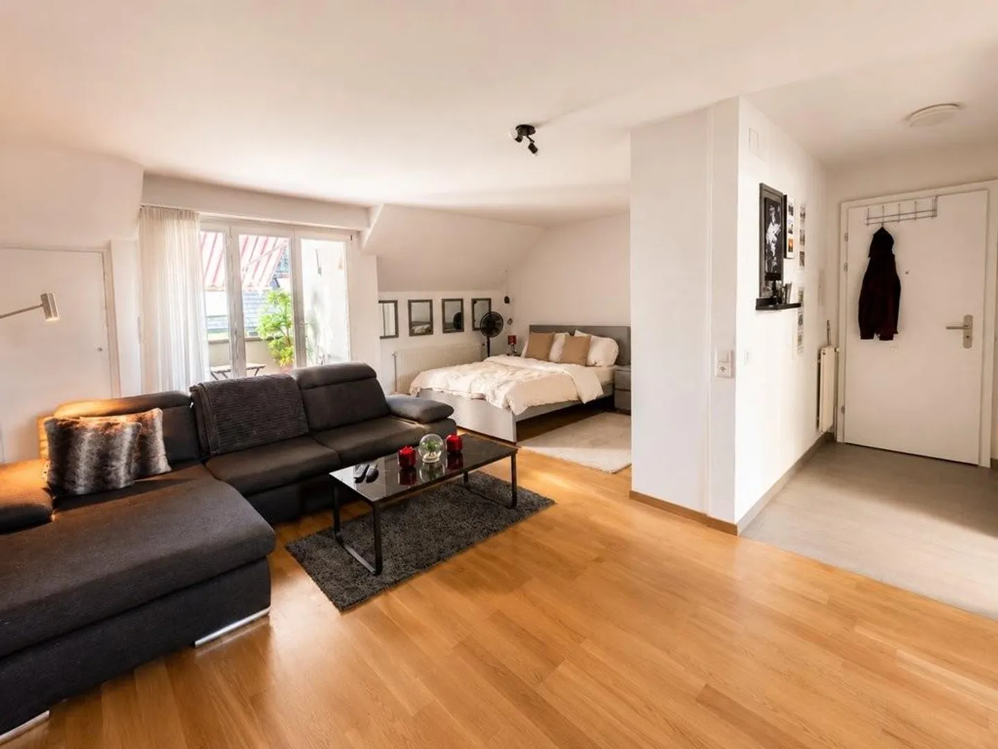 Appartement moderne et lumineux ! - Photo 3 sur 8